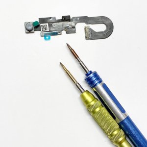 iPhone7 インカメ修理