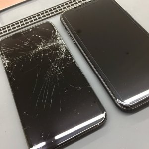 iPhone11 フロントパネル交換|東京都町田市藤野台