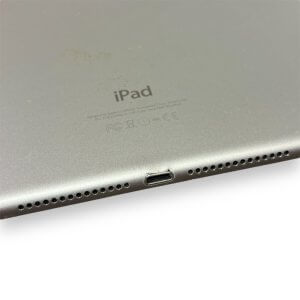 iPad Air2 ライトニング交換
