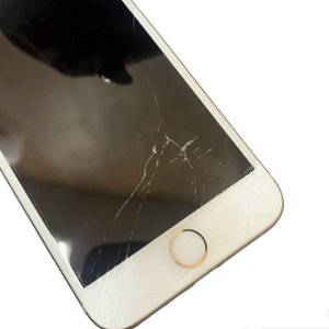 iPhone8 フロントパネル交換