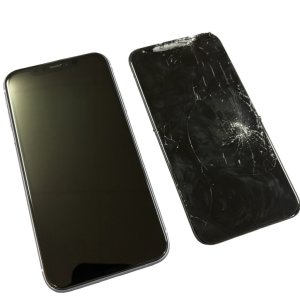 iPhone11 フロントパネル交換