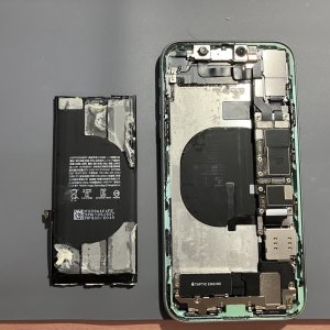 iPhone11 バッテリー交換