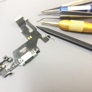 iPhone11 ライトニング ドックコネクター交換 修理