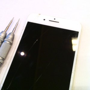 iPhone8Plus 液晶交換