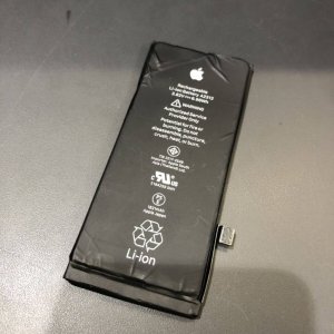 iPhone SE2 バッテリー交換