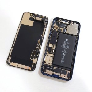iPhone12 バッテリー交換