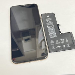 iPhoneXS バッテリー交換