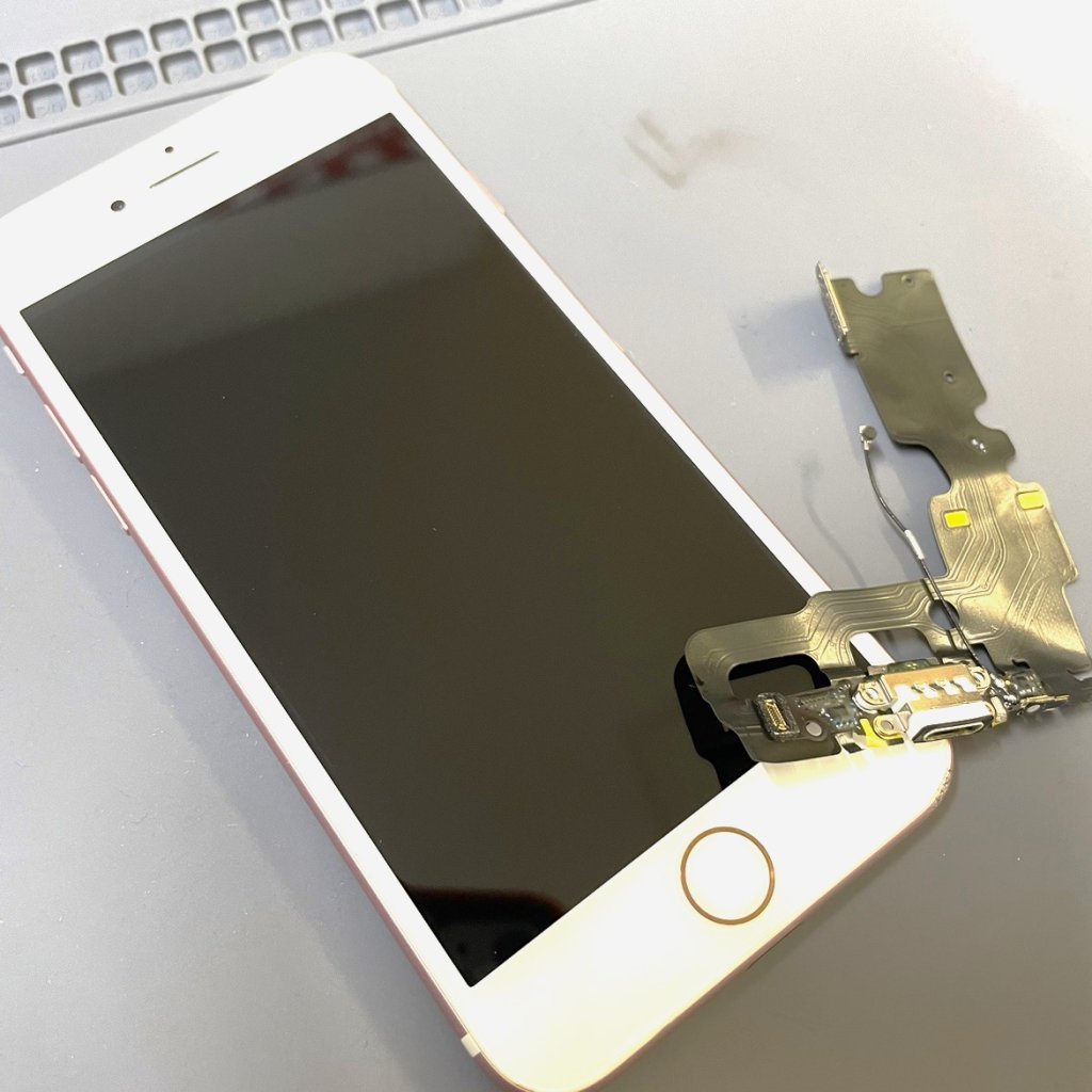 iPhone7 ライトニング ドッグコネクター
