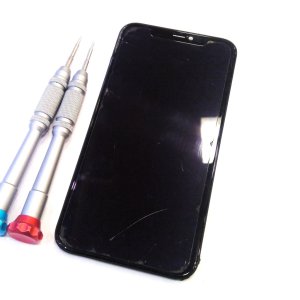 iPhone11 液晶交換