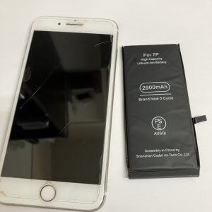 iPhone7+ バッテリー交換