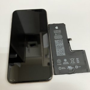 iPhoneXS バッテリー交換