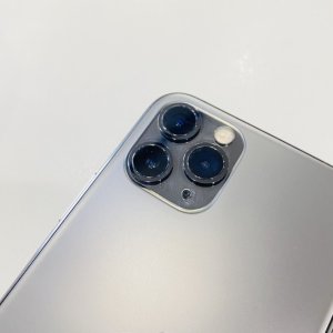 iPhone11pro アウトカメラ交換