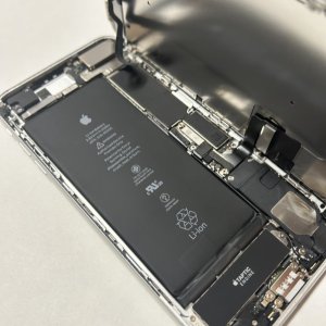 iPhone7plus バッテリー交換