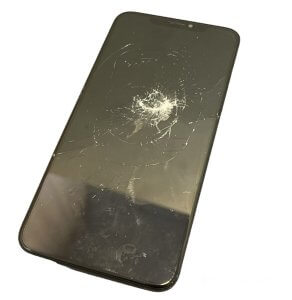 iPhone11 フロントパネル交換修理