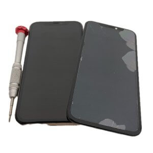 iPhone11 液晶交換