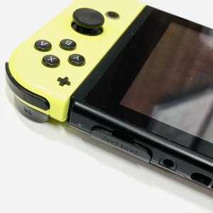 任天堂Switch カードスロット交換修理