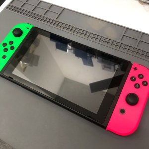 任天堂Switch バッテリー交換修理 /武蔵村山市本町