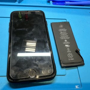 iPhoneSE3　バッテリー交換