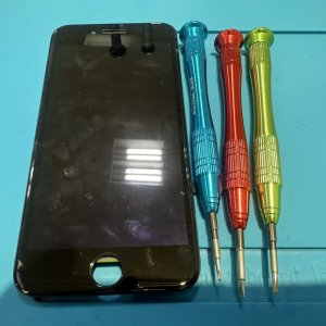 iPhoneSE3 画面交換