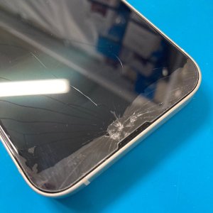 iPhone 14落下タッチ不良 液晶交換 | 東京都八王子市上柚木