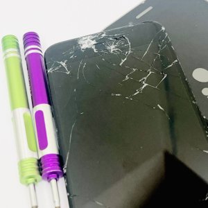 iPhoneSE2 液晶交換修理