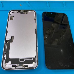 iPhone 14Plus水没 液晶交換 | 東京都町田市中町