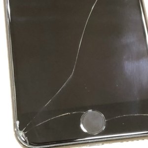 iPhoneSE2 フロントパネル交換