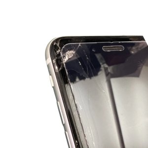 iPhoneSE2 フロントパネル交換