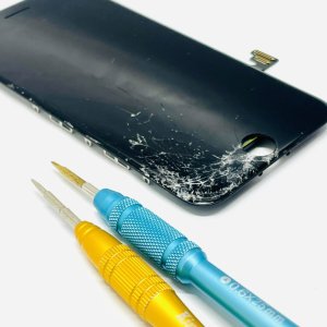 iPhoneSE3 液晶交換修理