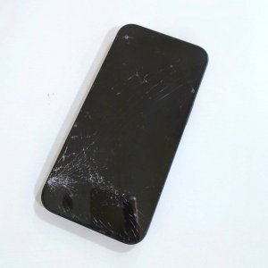 iPhone13 フロントパネル交換