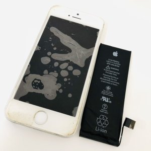iPhoneSE 初代 バッテリー交換修理