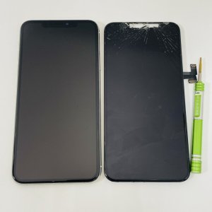 iPhone11Promax 液晶パネル交換修理 画面 不良 故障