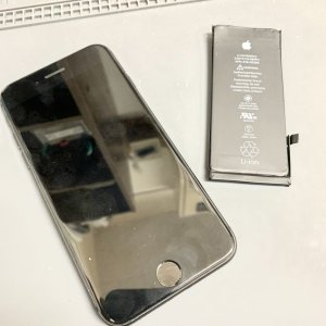 iPhone8 バッテリー交換