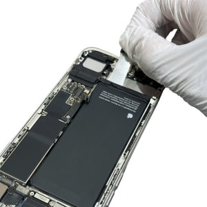iPhoneSE3 【アイフォンSE3】 バッテリー交換
