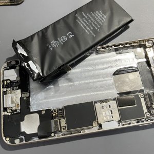iPhone6 バッテリー交換