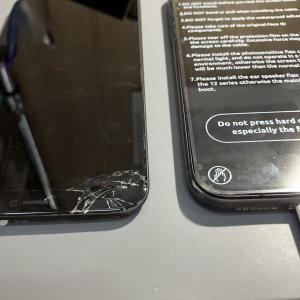 iPhone11 画面交換