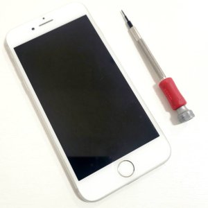 iPhone8 フロントパネル交換