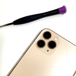 iPhone11Pro アウトカメラ修理