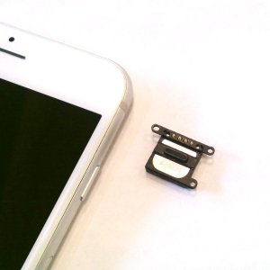 iPhone8Plus イヤースピーカー修理