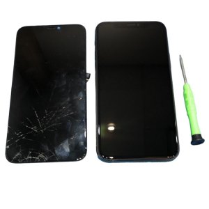 iPhone13 液晶交換