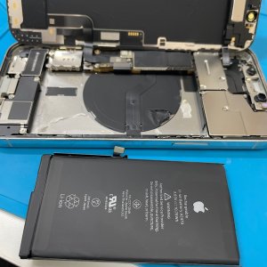 iPhone12pro 蓄電池劣化 バッテリー交換修理| 東京都町田市鶴川