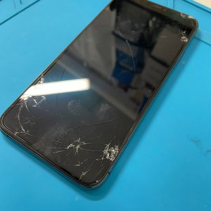 iPhone11proMax パネル交換| 東京都町田市玉川学園