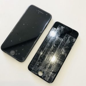 iPhoneSE2 フロントパネル交換