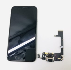 iPhone11Pro ライトニング交換