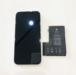 iPhone12ProMax バッテリー交換