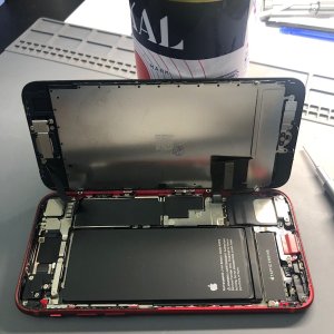 iPhoneSE3バッテリー交換修理 |  埼玉県狭山市鵜ノ木