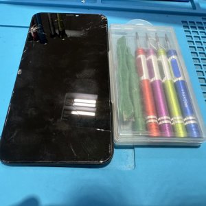 iPhone11ProMax 液晶交換