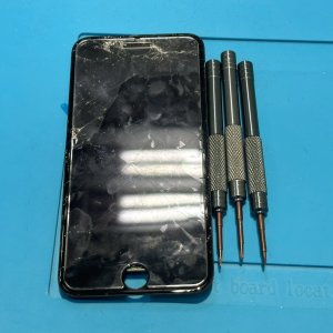 iPhoneSE2（アイフォンSE2） パネル交換