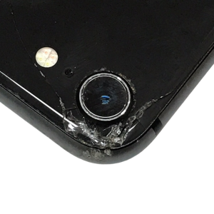 沖縄県南城市iPhone8 アウトカメラ交換