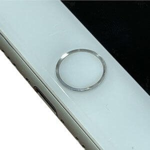 iPhone8 ホームボタン修理